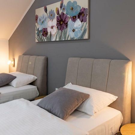 Apartmani Gundulic Osijek Exteriér fotografie