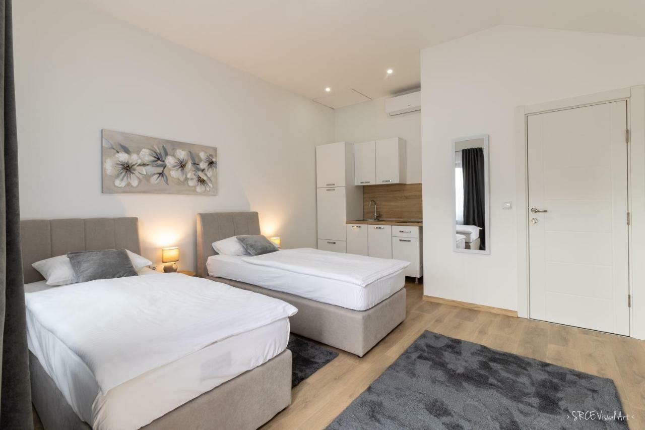 Apartmani Gundulic Osijek Exteriér fotografie