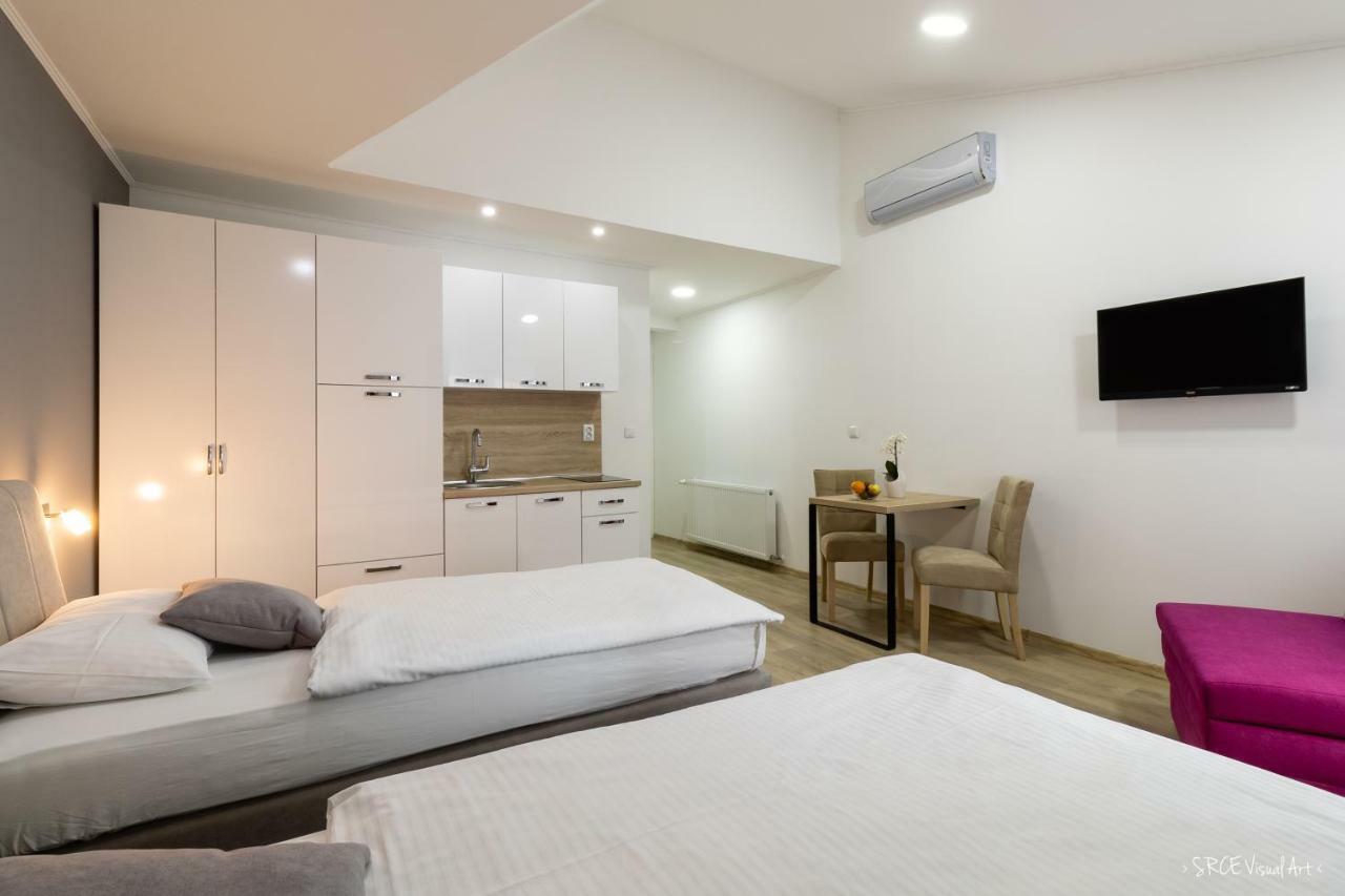Apartmani Gundulic Osijek Exteriér fotografie